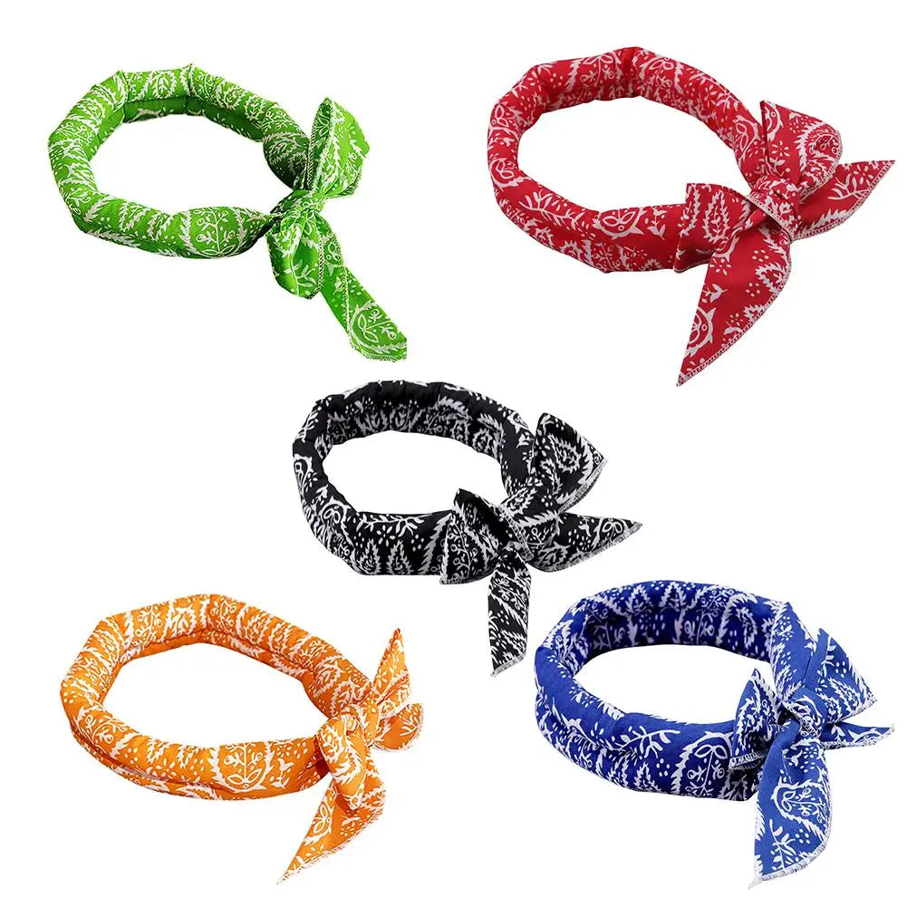 Summer Pet Dogs Cooling Ice Scarf Towel Heatstroke Dogs Cats Ice Scarf Collar Adjustable Cooling Cat Collar Bib Pet Supplies